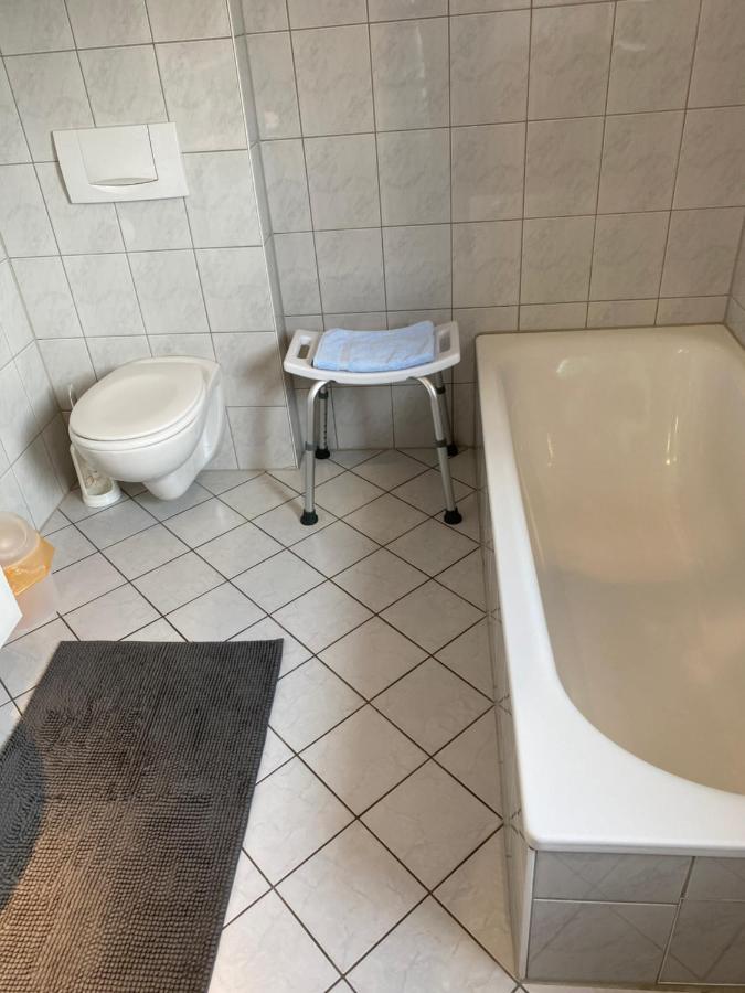 Apartment Mit Blick Auf Herkules Mit Parkplatz Kassel Bagian luar foto